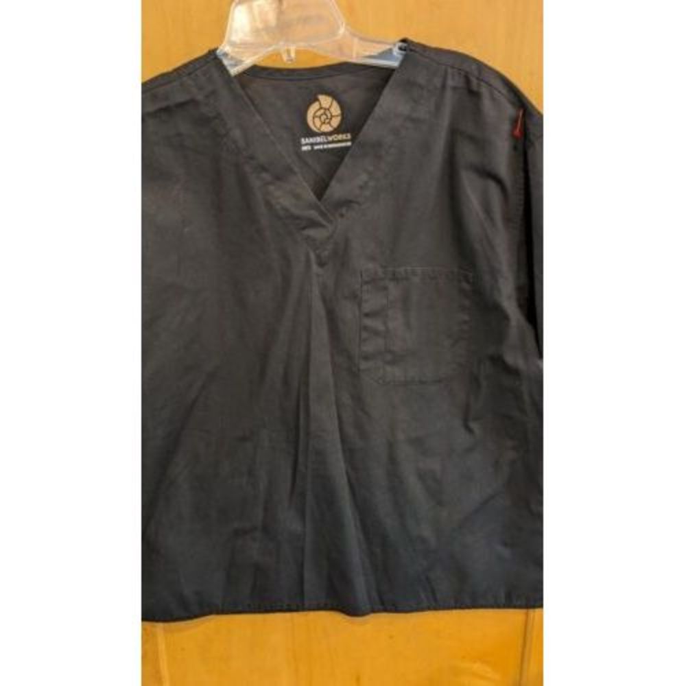 Sanibel‎ Scrub Top Black   Unisex Size Medium  Pit To Pit 22